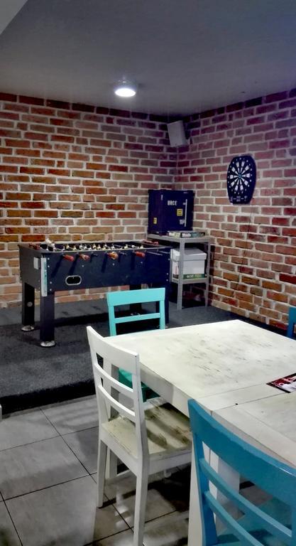 Pozitiv Hostel Загреб Екстер'єр фото
